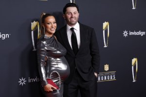 Buccaneers quarterback Baker Mayfield, wife announce birth of first son