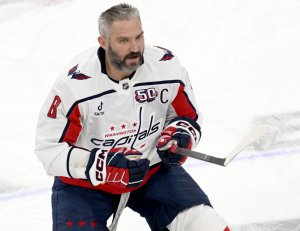 Capitals' Alex Ovechkin 'pretty sure' he'll extend 21-year NHL career