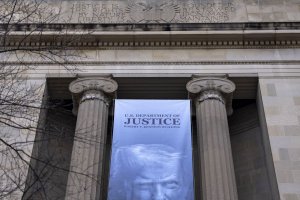 DOJ indicts Army veteran for leaking information to journalist