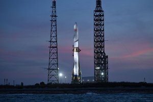 FAA grounds New Glenn rocket after botched satellite release