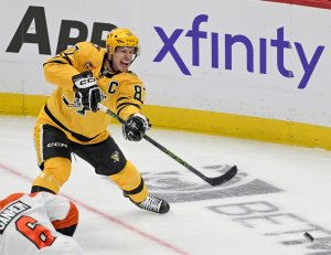 Down 2-0 to Flyers in NHL playoffs, Crosby, Penguins remain hopeful