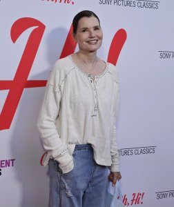 Geena Davis encounters the 'impossible' in 'The Boroughs' teaser