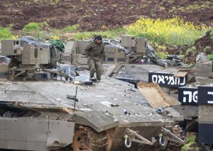 IDF says viral photo of Israeli soldier smashing Jesus statue is real