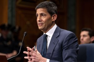 Kevin Warsh's confirmation hearing centers independence of Fed