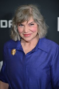 Mindy Cohn details cancer battle in Instagram post