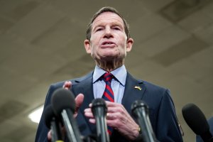 Multiple bills highlight challenge protecting children online