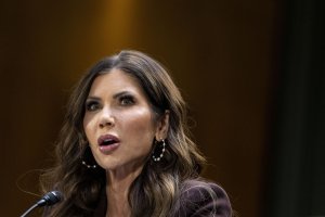 Noem purse thief sentenced to three years in prison