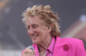 Rod Stewart 'Grammy Salute' special to air May 19 on CBS, Paramount+