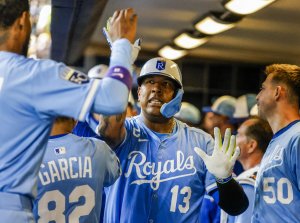 Royals, Hallmark Cards plan move to new downtown Kansas City stadium