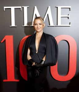 'RuPaul's Drag Race All Stars' Kate Hudson, LaToya Jackson to guest judge