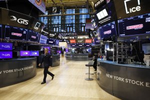 Stocks take flight after Allbirds makes surprise move to AI