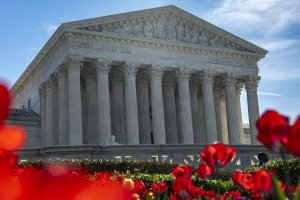 Supreme Court clears Texas to use new, GOP-favored congressional map