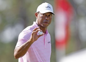 Tiger Woods to 'step away' from golf, seek treatment after DUI