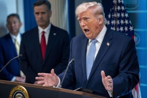 UAE oil chief: 'The Strait of Hormuz is not open'