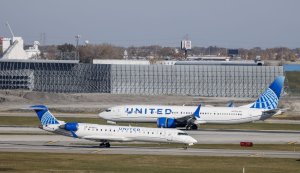 United, JetBlue raise checked bag fees because of higher fuel costs