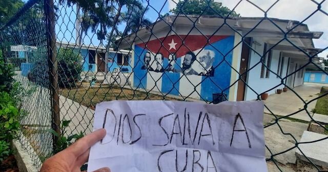 Exclusive -- Cubans Launch 'SOS Trump' Campaign Asking White House for Help Ending Regime