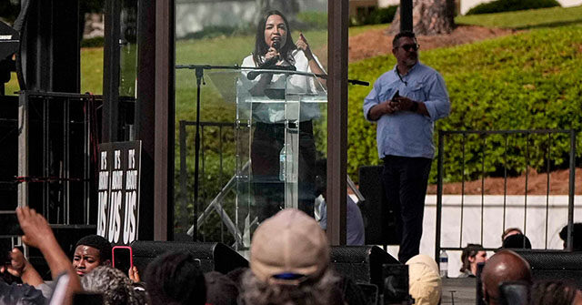 VIDEO – 'Lost Her D***ed Mind': AOC Torched for Demanding Northern Progressives 'Pull Up to the South'