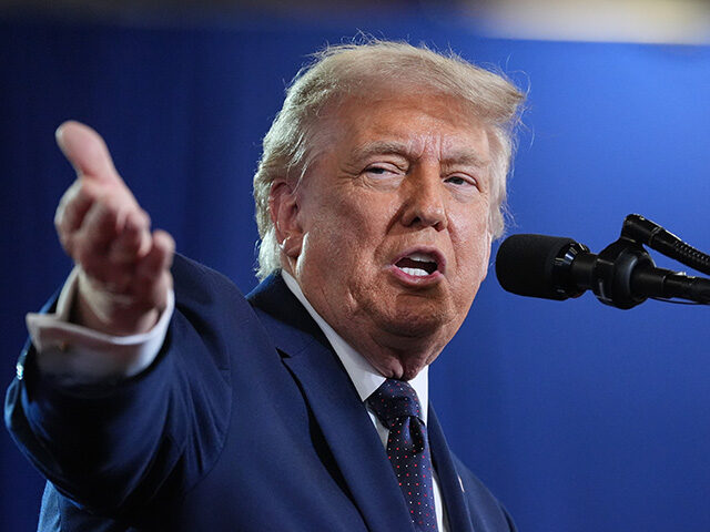 AP26142726661742 Title: Trump New York Image ID: 26142726661742 Article: President Donald Trump speaks at R