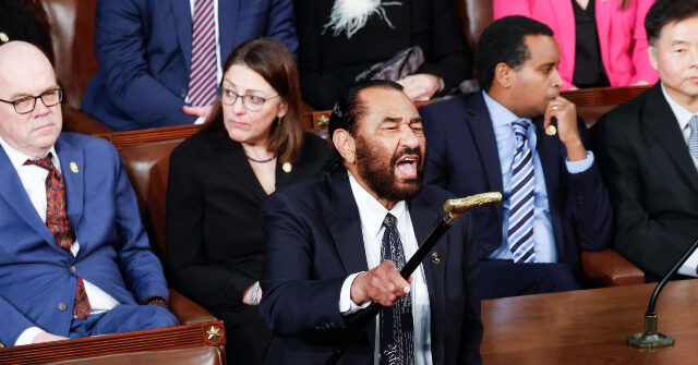 Trump Slams Al Green as ‘Incompetent’ After Primary Defeat