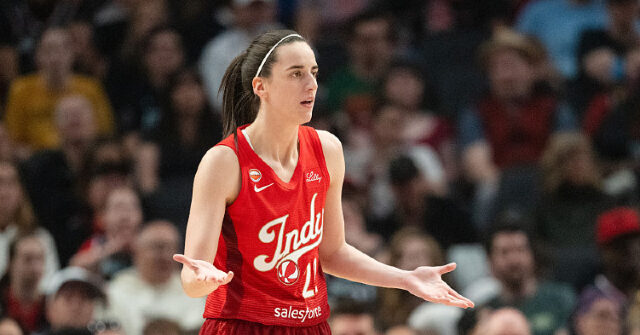 WATCH: Caitlin Clark Erupts in Anger After Coach Benches Her