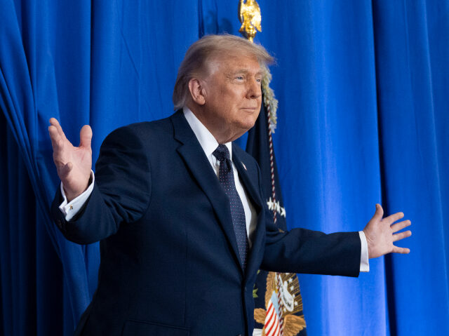 President Donald J. Trump delivers remarks on the economy at Rockland Community College in