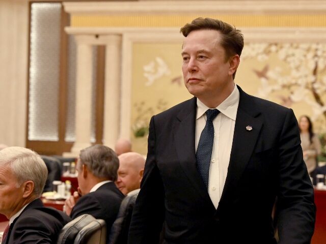 Elon Musk ready to continue fight with OpenAI