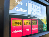 Fed’s Preferred Inflation Gauge Rose Less Than Expected in April, Consumer Spending Pressured