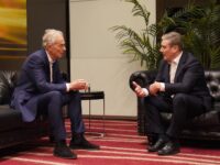 Former UK Prime Minister Blair Urges Starmer to Mend Ties with Trump, Give Up Green Agenda
