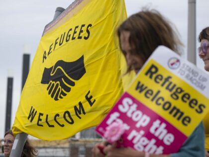 Refugees Not Welcome Here: UK Left Melts Down over Farage Plan for Deportation Centres in Green Are