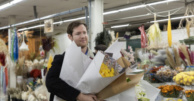 Retail Sales Rose Solidly In April, Few Signs of Gas Price Strains
