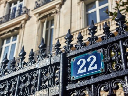 This photograph shows a view of a residential building in which disgraced US financier and