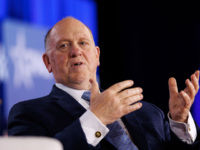 Tom Homan: President Trump Is Being Lobbied by Cabinet Members to Approve Migrant Amnesty