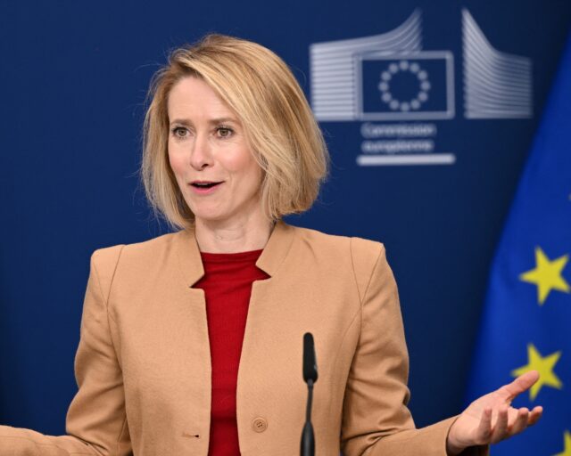 EU Should Not ‘Humiliate’ Itself with Direct Russia Talks, Top Diplomat Says
