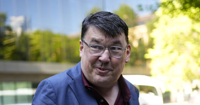 Judge Overturns Graham Linehan's Conviction For Damaging Trans Activist's Phone