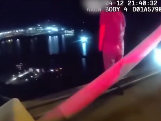 WATCH: Florida Cop Saves Would-Be Suicide Jumper with Hope and a Prayer