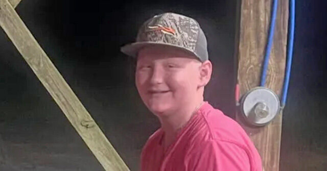 Trump Admin Helps Alabama Teen Battling Bone Cancer Seek Life-Saving Treatment