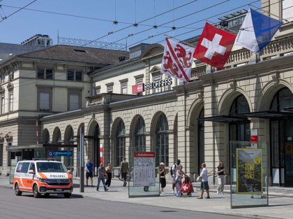 ‘Allahu Akbar’: Man Arrested After Mass Stabbing at Swiss Railway Station