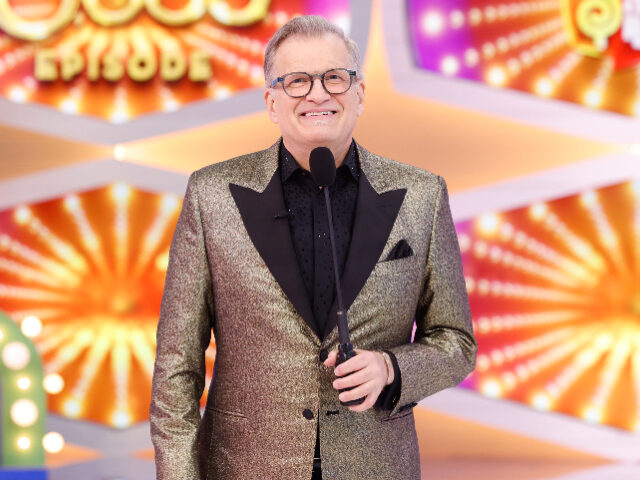 drewcarey LOS ANGELES - FEBRUARY 26: Drew Carey of the CBS series The Price Is Right '10,000th