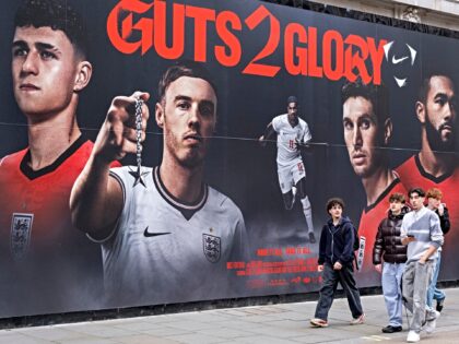 England’s World Cup Soccer Stars Taking Own Bedding to U.S. After Complaints over Hotel Mattr