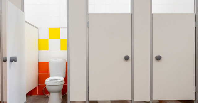 Sheriff's Office Investigates Loudoun County High School Student Allegedly Filming Other Students in Bathroom