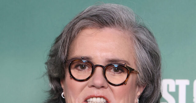 Rosie O'Donnell Feels 'Secret Shame' After Getting Facelift She Previously Called a 'Betrayal' of Feminism
