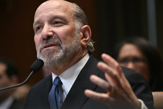 Democrats accused US Commerce Secretary Howard Lutnick of 'mind-boggling' dishon