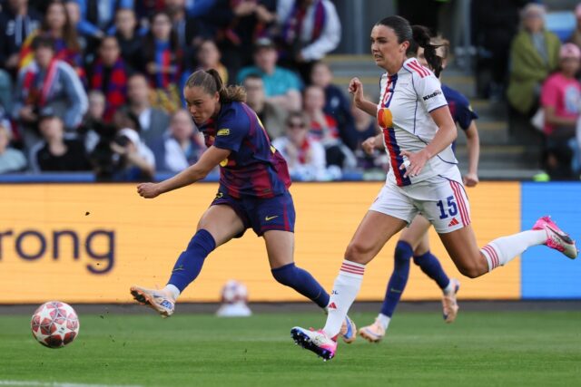 Ewa Pajor fires Barcelona into the lead against Lyon in Saturday's Women's Champ