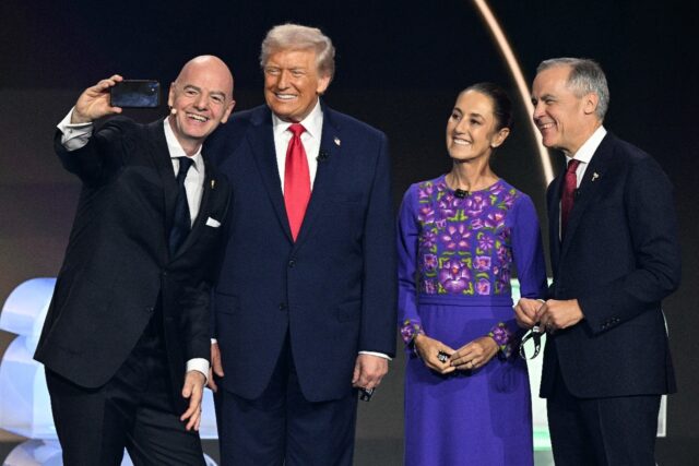 Fifa President Gianni Infantino, US President Donald Trump, Mexico's President Claudi