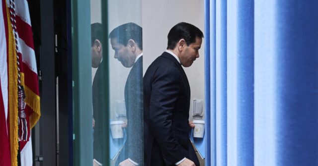 Rubio arrives for audience with Pope Leo XIV to ease tensions