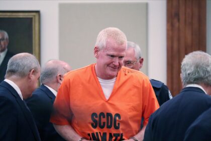 South Carolina Supreme Court Overturns Alex Murdaugh’s Murder Convictions in Deaths of Wife and S
