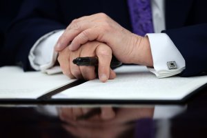U.S. government to test AI models, expand oversight