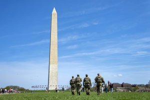 One hurt in shooting near the Washington Monument