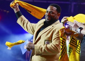 Jerome Bettis: Steelers 'let down' Mike Tomlin in personnel choices