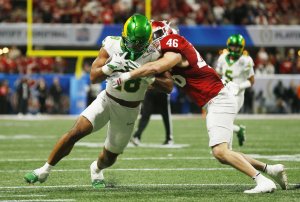Jets first-round pick Kenyon Sadiq undergoes hernia surgery